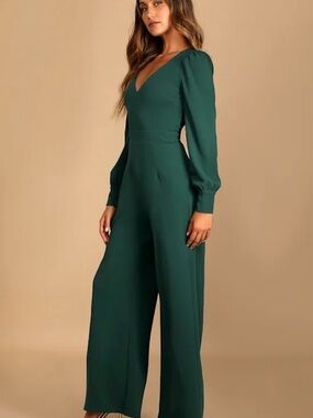 Lulu's Emerald Green Long-Sleeve V-Neck Jumpsuit